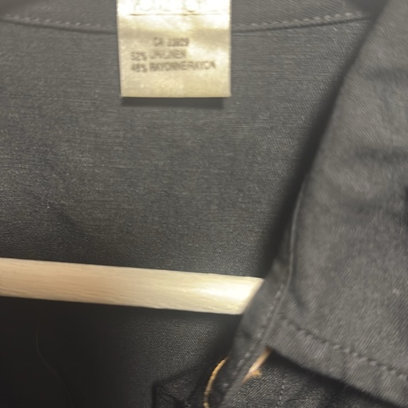 Votre Nom Linen Blend buttondown shirt - Picture 5 of 5